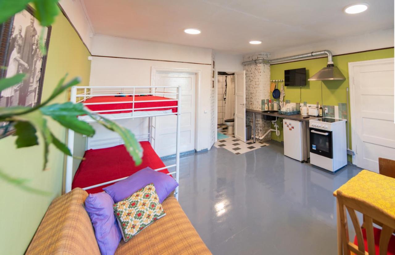 Annas Tantes Apartment