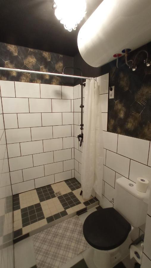 Annas Tantes Apartment